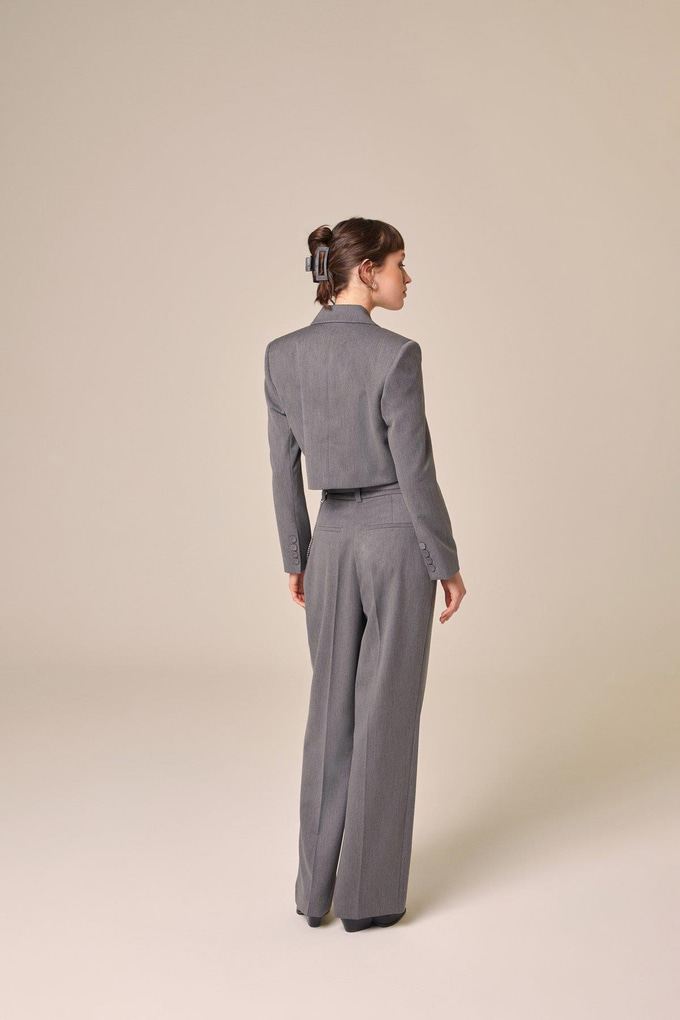 Uzun Kollu Gri Crop Ceket