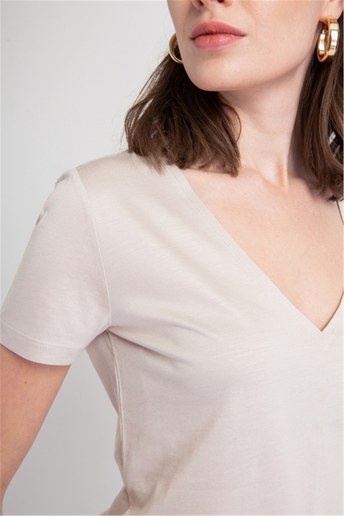 V Yaka Basic T-Shirt Bej