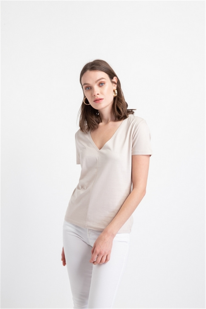 V Yaka Basic T-Shirt Bej