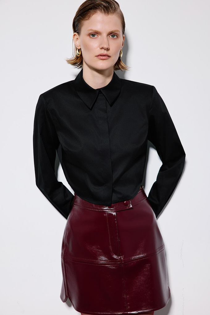 Black Poplin Long Sleeve Shirt With Shoulder Pads