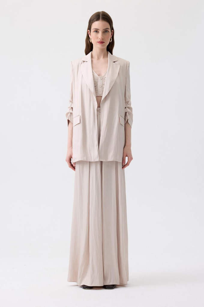 Padded Relaxed Fit Ecru Blazer