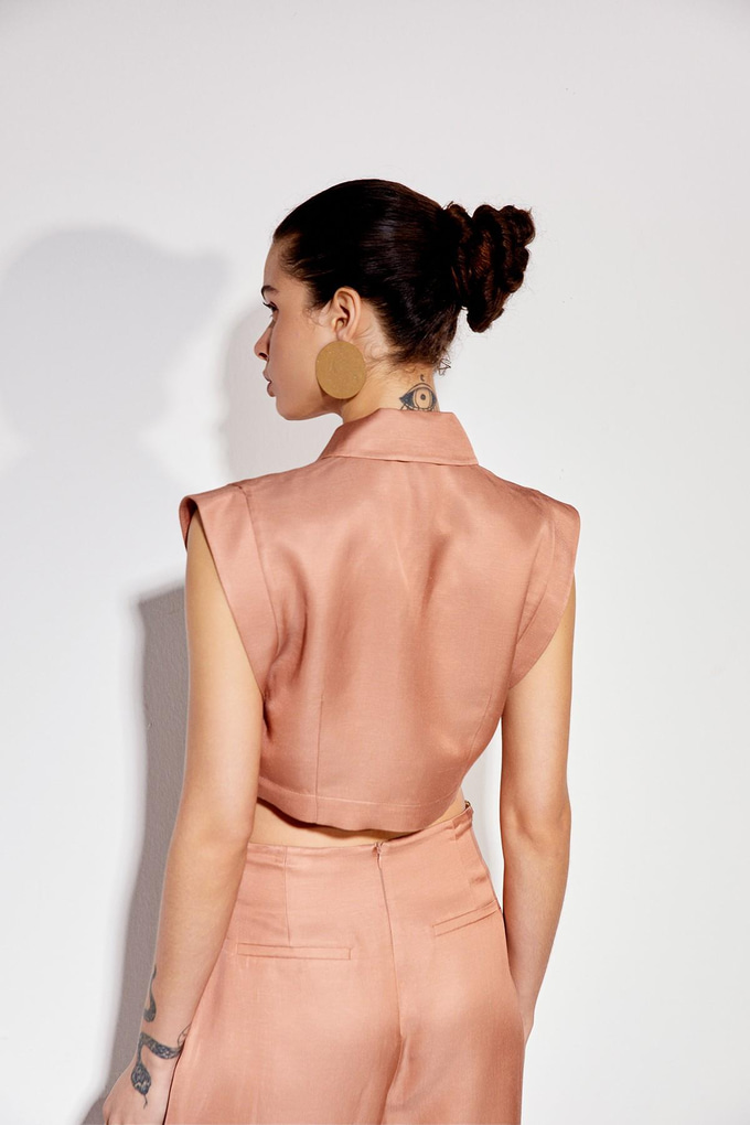 Colared Crop Shirt