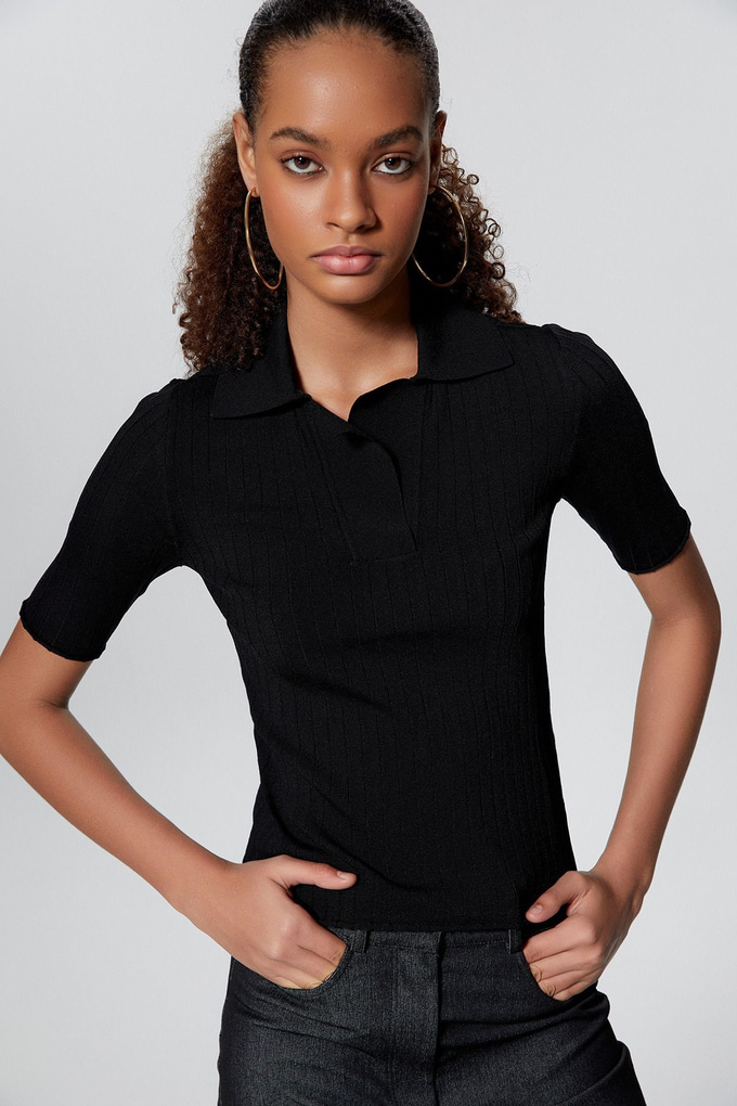 Yakalı Siyah Triko Bluz