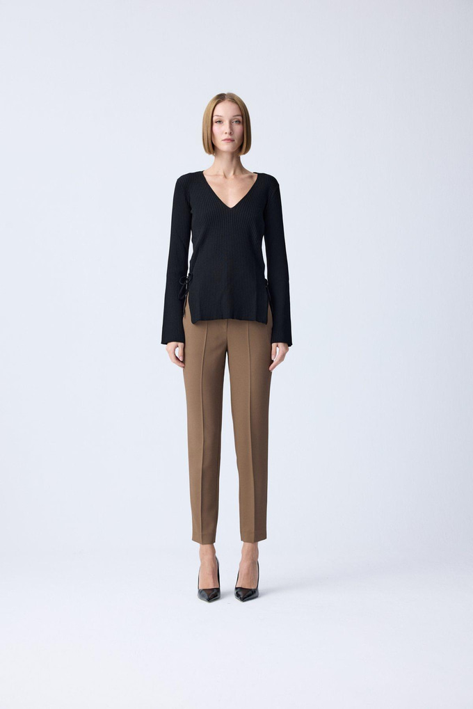 Slit Detail Black Knit Blouse