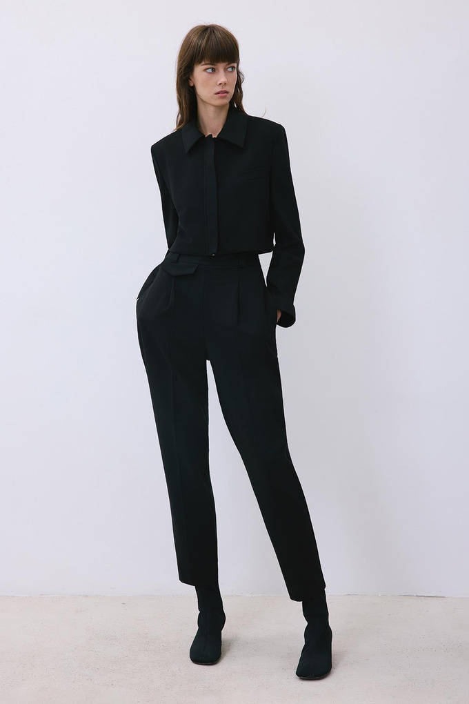 Black Wool-Blend Zip-Up Crop Jacket