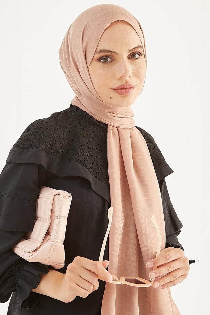 Elle F Desen Jakarlı Pamuklu Şal - Yavruağzı