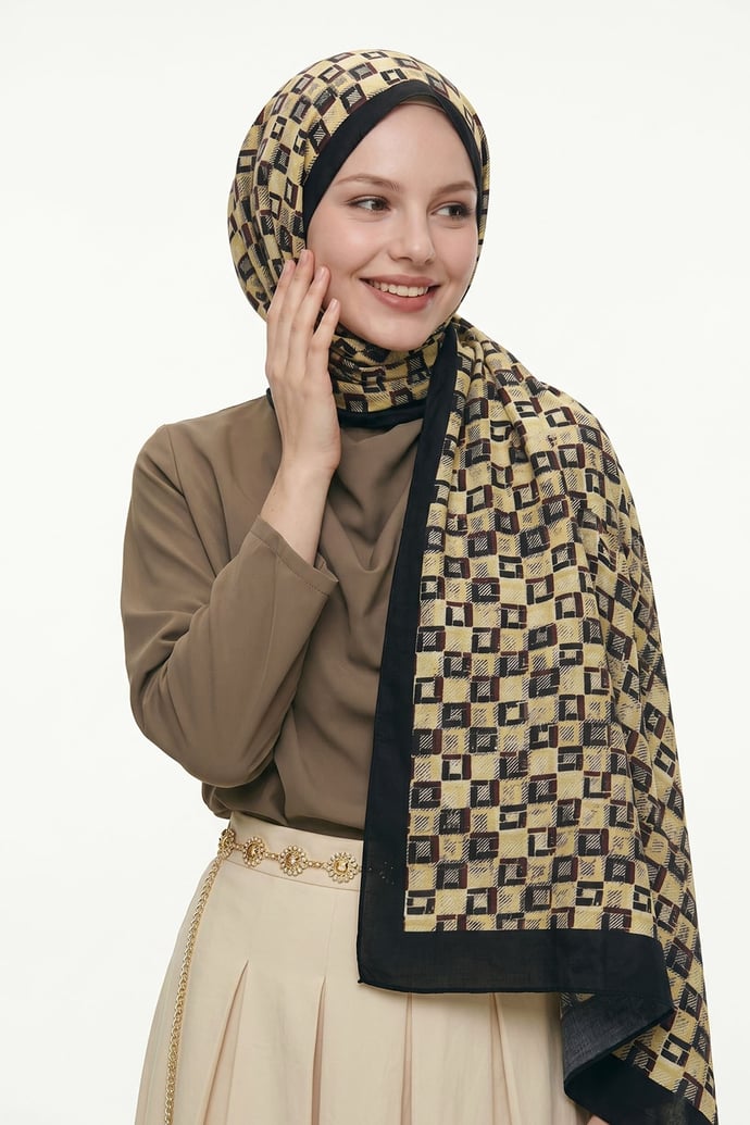 Kare Desen Bej Soft Pamuk Şal