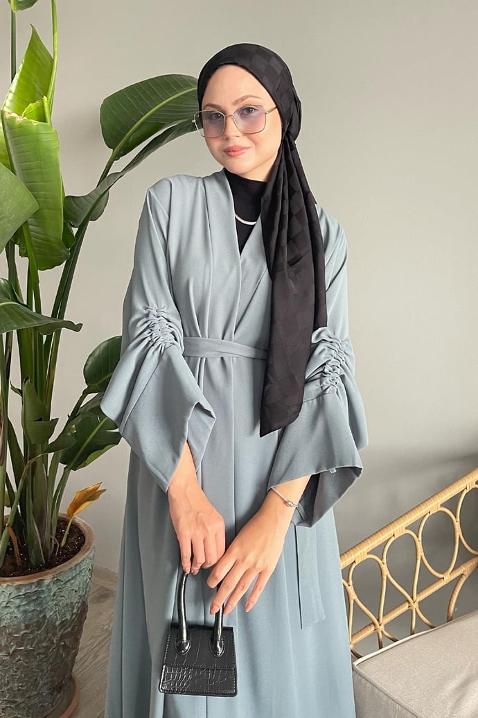 Kolu İpli Büzgülü Mint Abaya