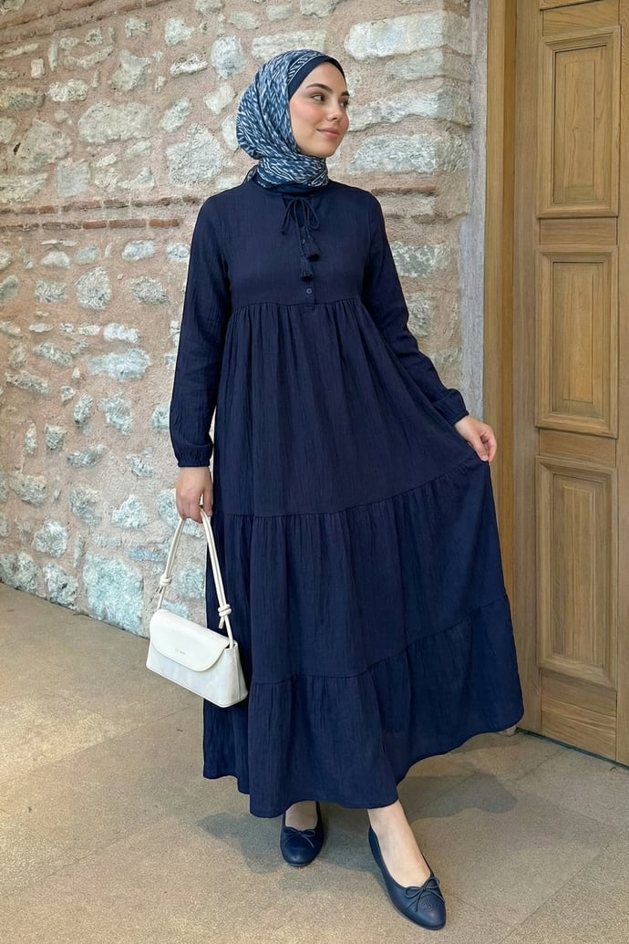 Lina Püsküllü Lacivert Elbise