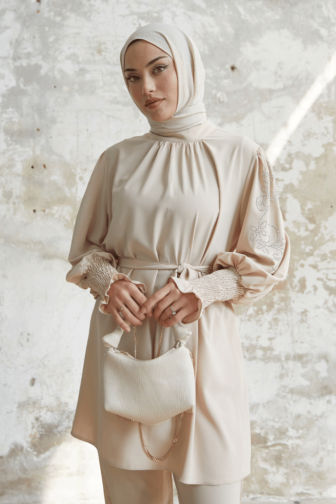 Stone-Detail Balloon Sleeve Satin Suit - Beige