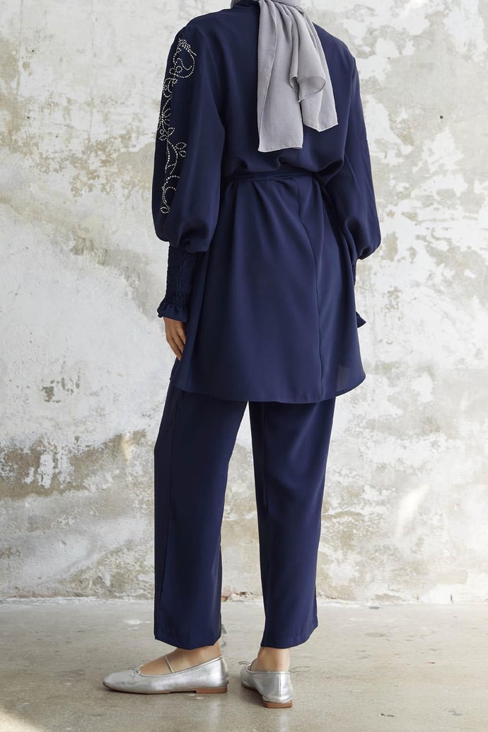 Stone-Detail Balloon Sleeve Satin Suit - Navy
