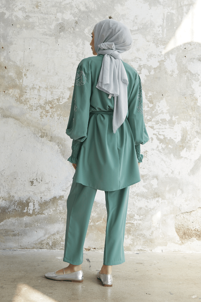 Stone-Detail Balloon Sleeve Satin Suit - Mint