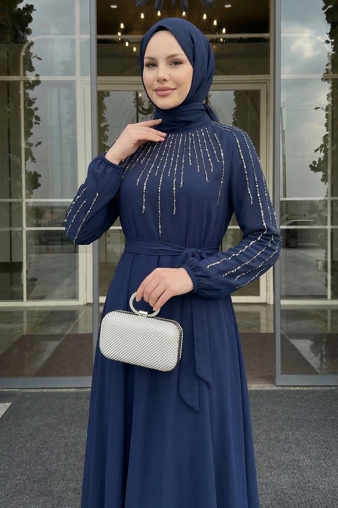 Yakası Kolları Taşlı Lacivert Abiye