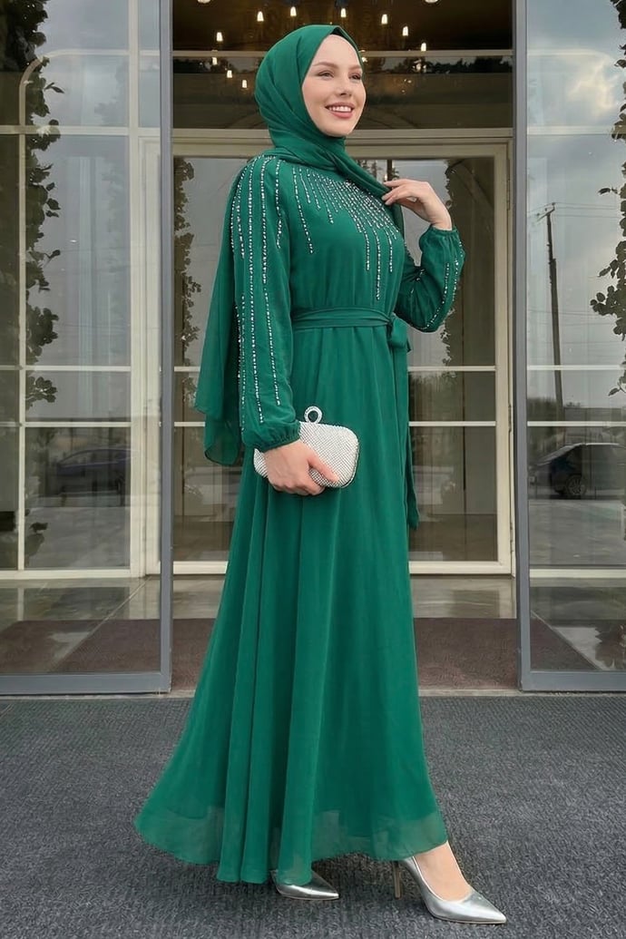 Yakası Kolları Taşlı Yeşil Abiye