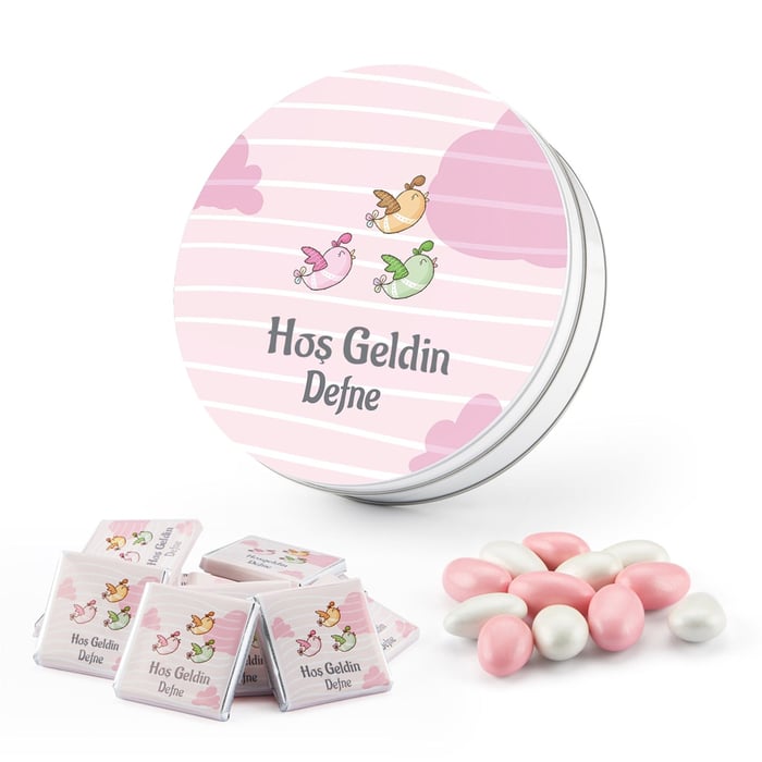 İsme Özel Kız Bebek Çikolatası Yuvarlak Kutu