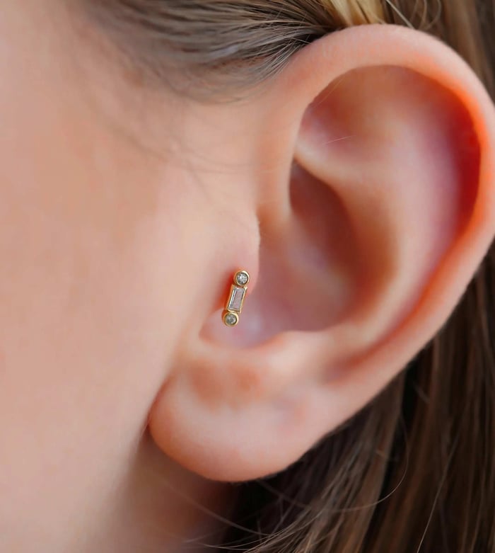 Baget Piercing (Tragus)