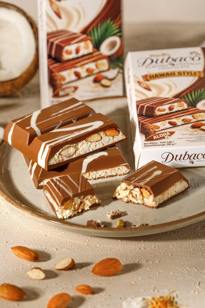 Beyoğlu Dubaco Hawaii Style Bademli Kadayıflı Çikolata 200 Gr | Gurme LezzetBeyoğlu Dubaco Hawaii Style Bademli Kadayıflı Ve Hindistan Cevizli Çikolata 200 Gr.
