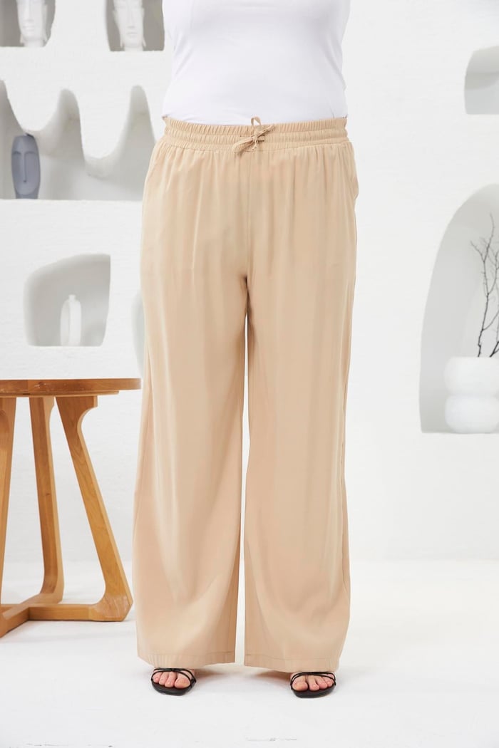 Beli Lastikli Geniş Paça Büyük Beden Pantolon Krem