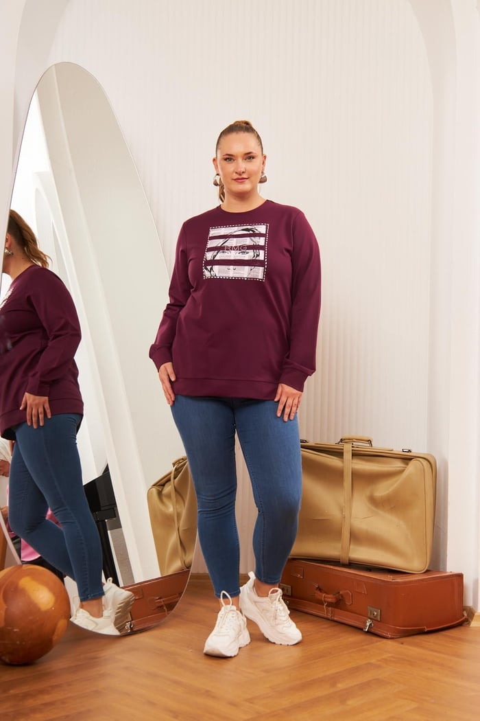 Büyük Beden Baskı ve taş Detay Sweatshirt Mor