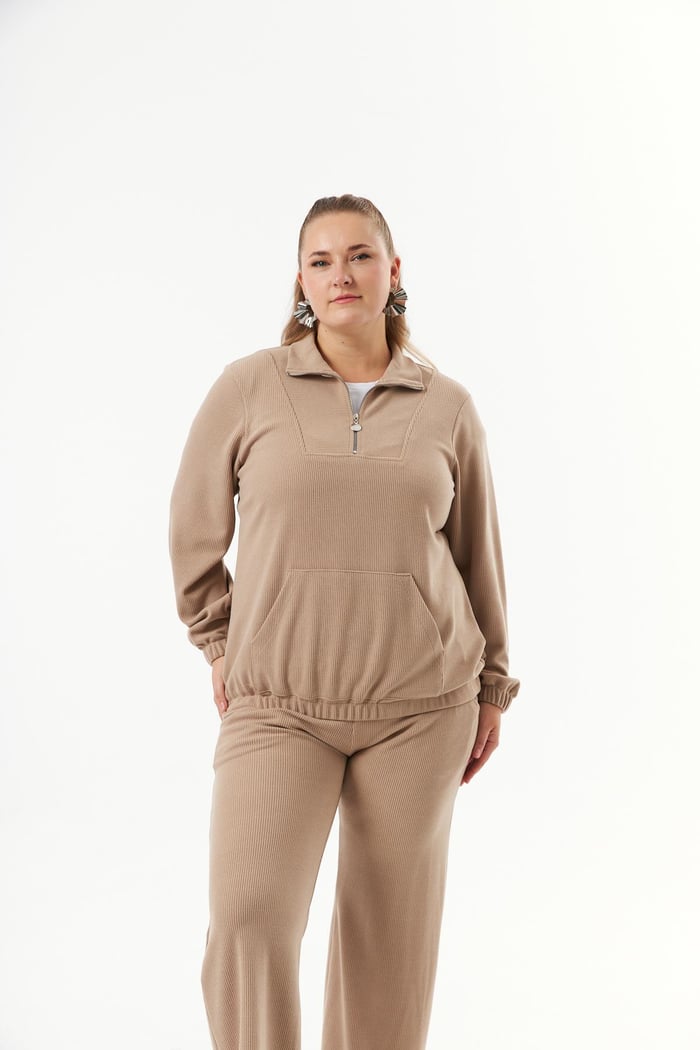 Büyük Beden Yakası Fermuarlı Sweatshirt Vizon