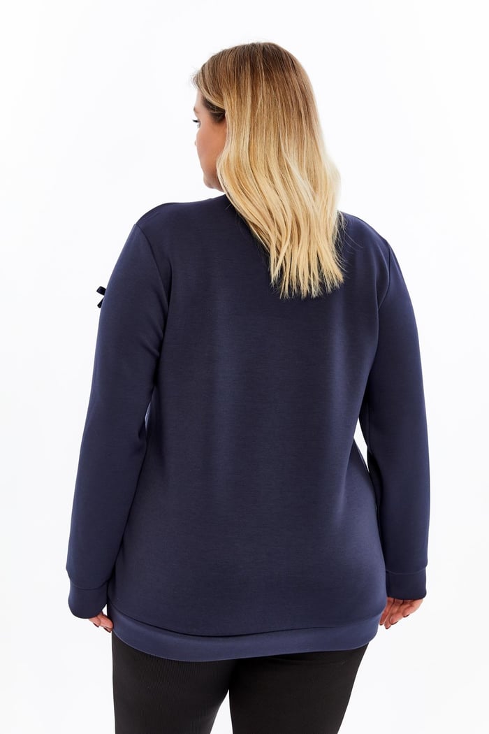 Fiyonk Detaylı Büyük Beden Sweatshirt Lacivert