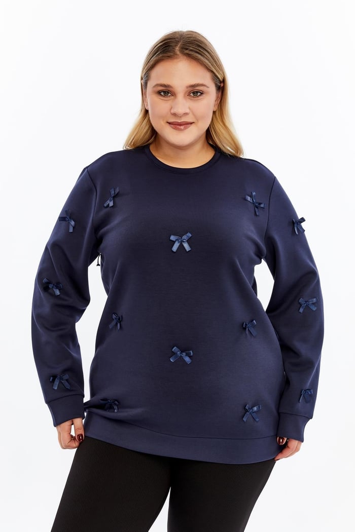 Fiyonk Detaylı Büyük Beden Sweatshirt Lacivert