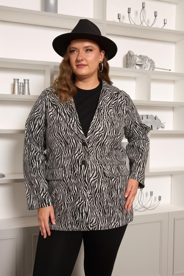 Zebra Desenli Büyük Beden Ceket Gri