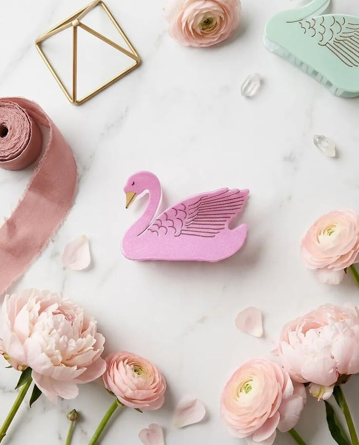 Swan Mandal Toka