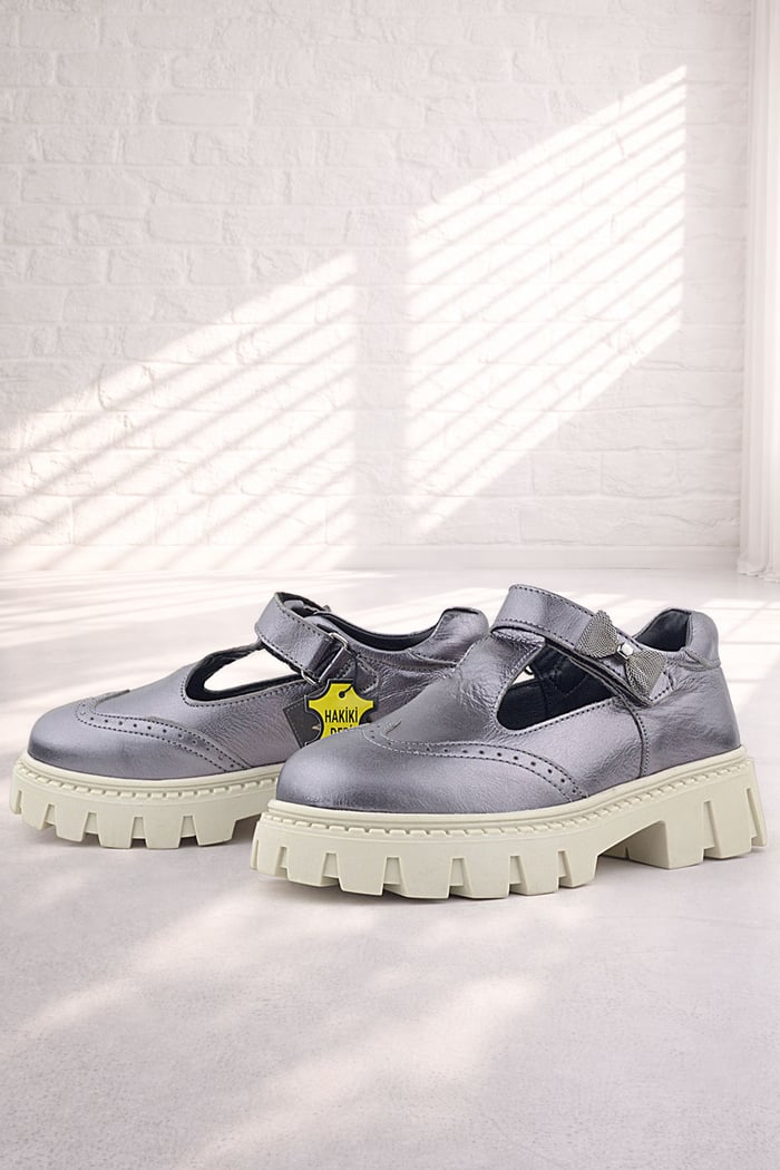 Rakerplus Genuine Leather Platinum Cream Soled Velcro Ribbon Girls School Shoes