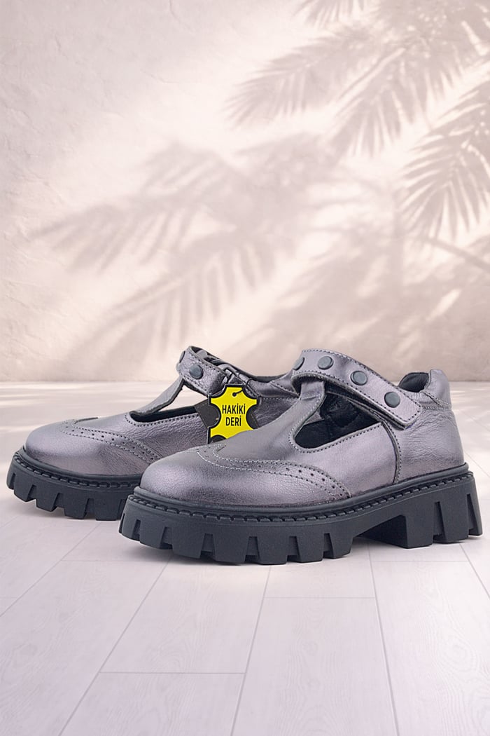 Rakerplus Genuine Leather Platinum Metal Detailed Velcro Girls School Shoes