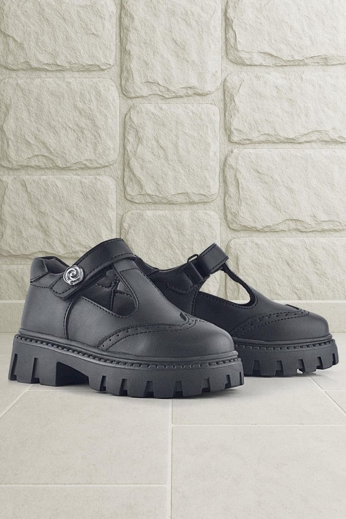 Rakerplus Black Matte Velcro Metal Detailed Girl's Casual Shoes