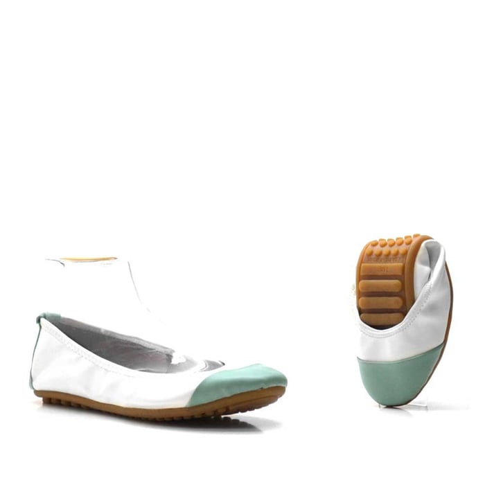 White Green Women Rolling Flat Shoeste