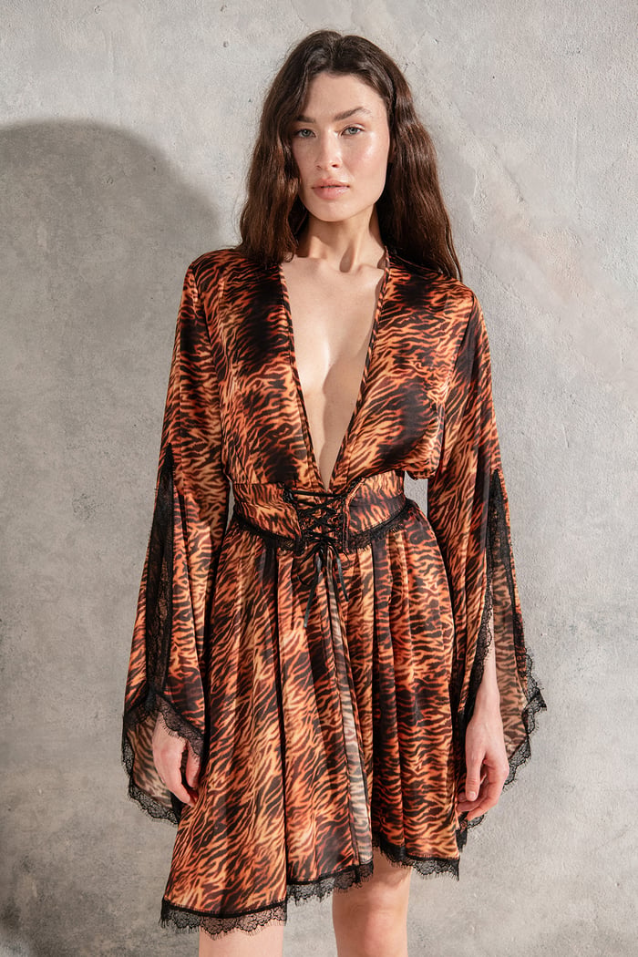 Lioran Desenli Dantel Detaylı Kısa Saten Sabahlık / Kimono
