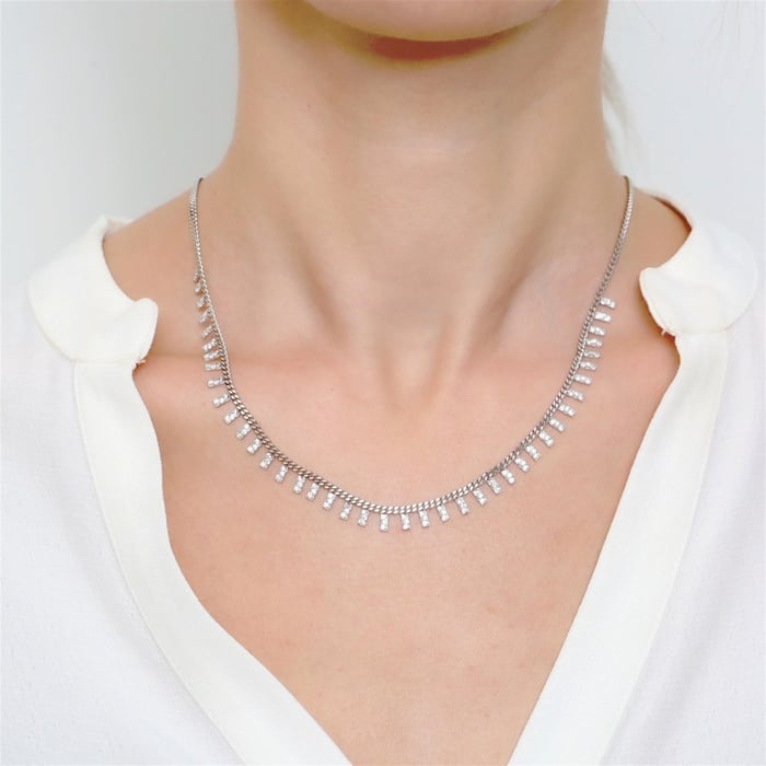 gurmet-zincirli-isiltili-sarkitlar-gum-045892.jpg