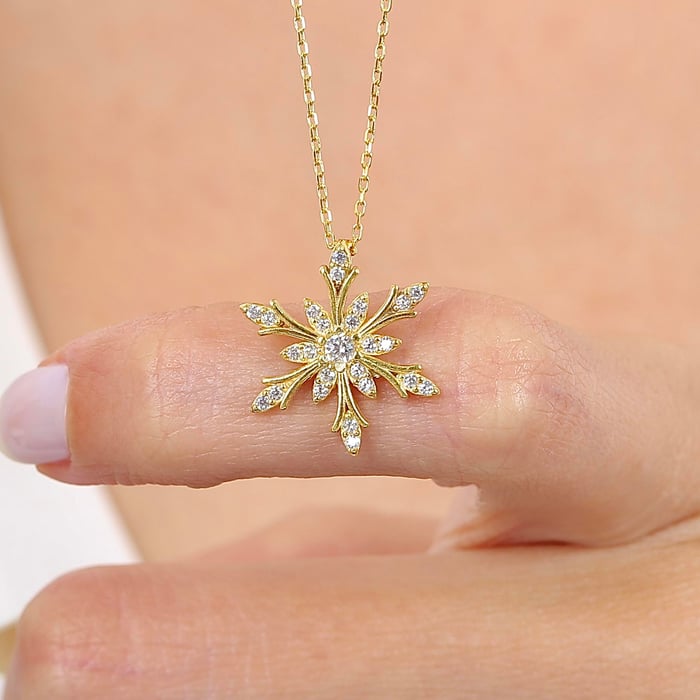 Lotus Kristali Gold Renk Gümüş Kar Tanesi Kolye