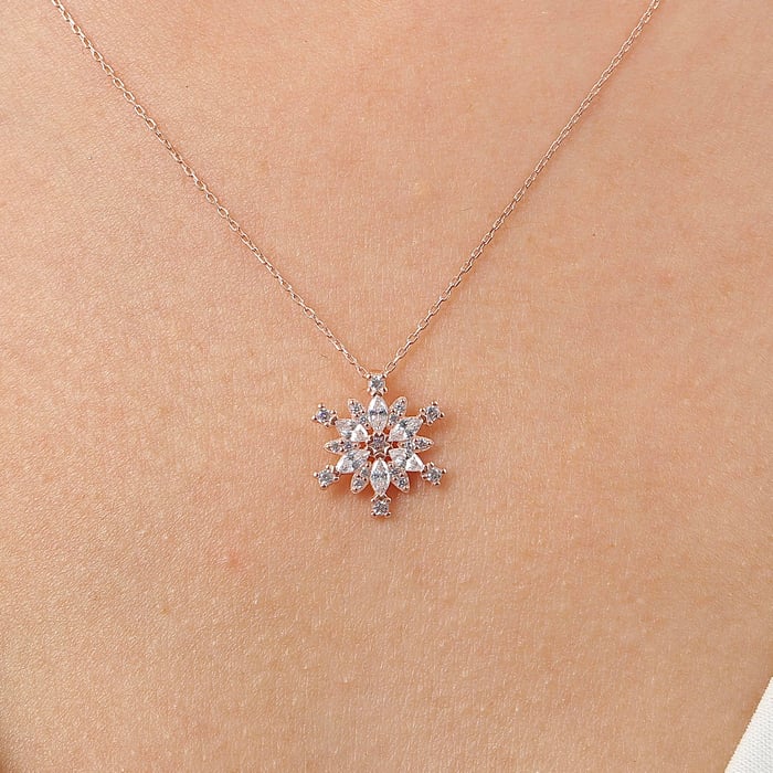 Markiz Kristali Rosegold Gümüş Kar Tanesi Kolye