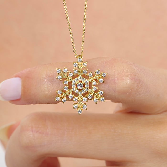 Sevgi Kristali Gold Renk Gümüş Kar Tanesi Kolye