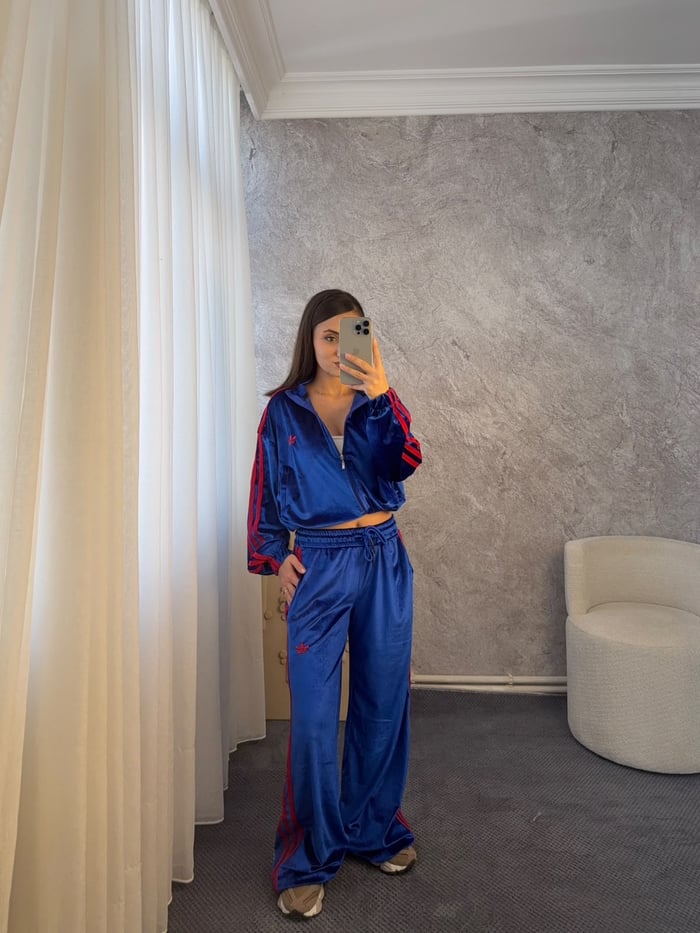 MARKA MODEL KADİFE EŞOFMAN TAKIMI - LF137