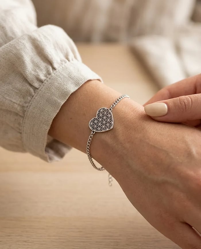 Çelik Love Charm
