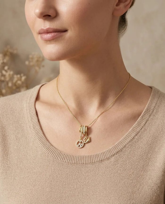 Çelik Swan Charm Kolye