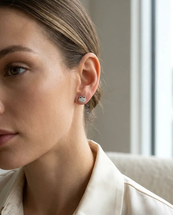 Frog Tragus