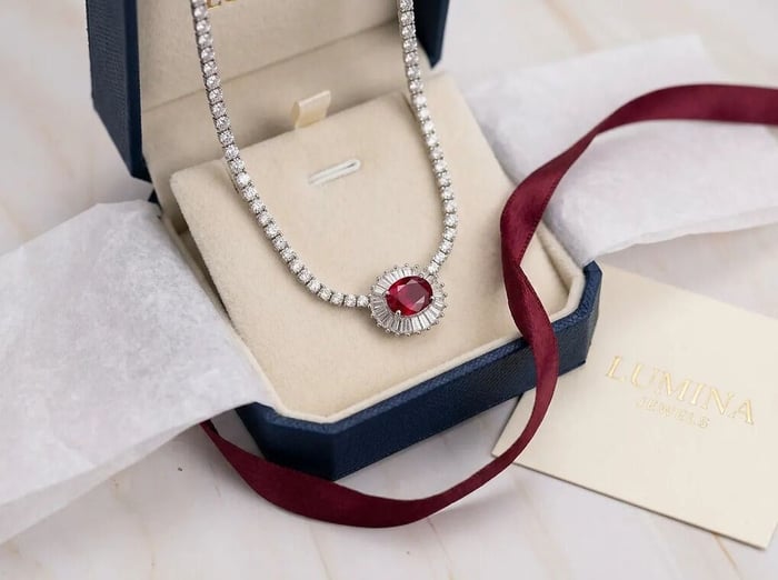 Zirkon  Red Kolye