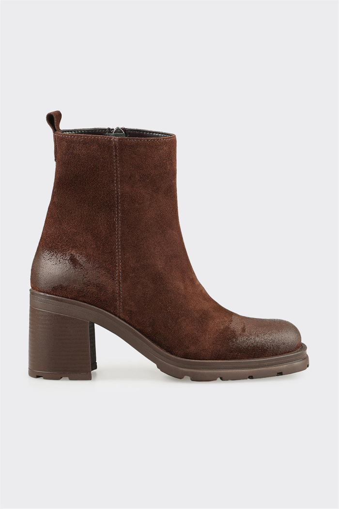 Kahve Deri Kadın Günlük Bot