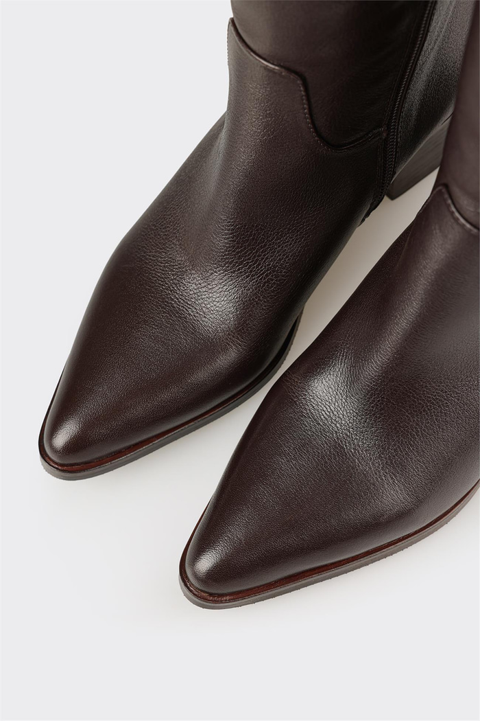 Kahve Deri Kadın Topuklu Çizme