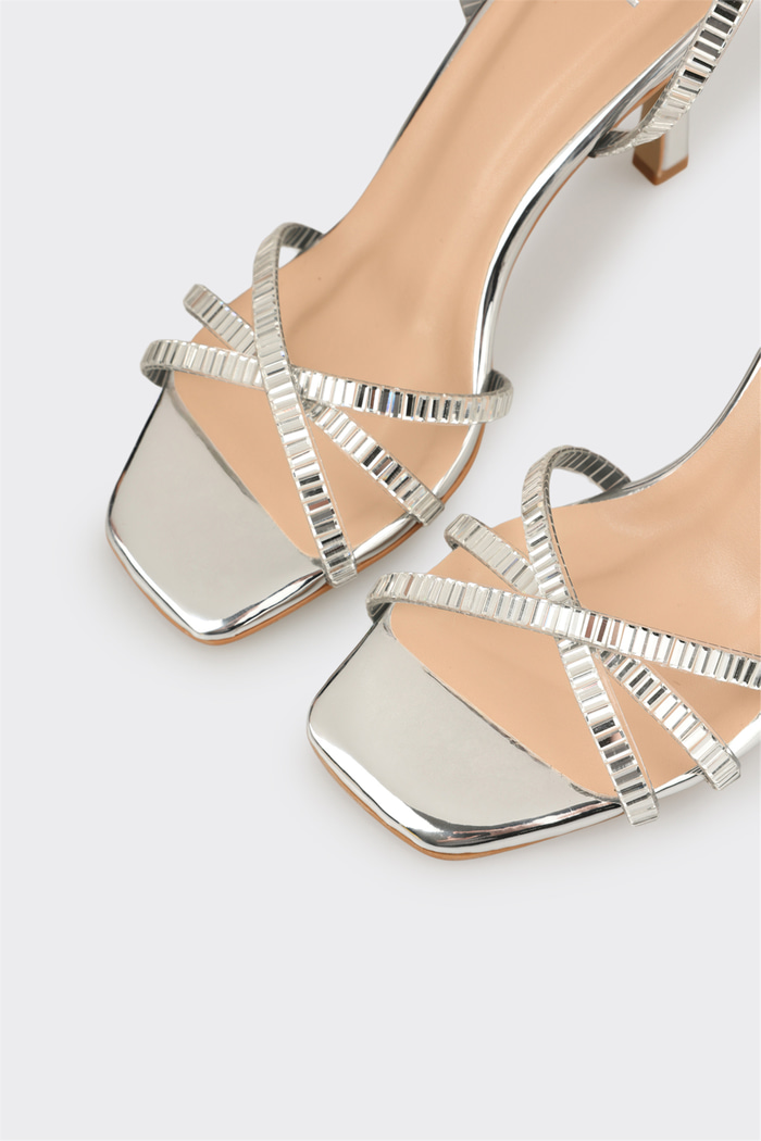 Lame Kadın Topuklu Sandalet