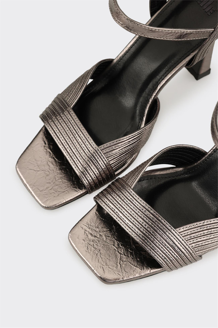 Platin Kadın Topuklu Sandalet