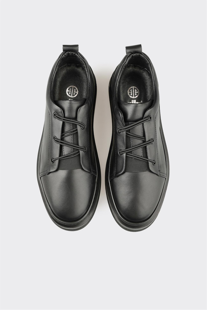 Siyah Deri Erkek Günlük Ayakkabı