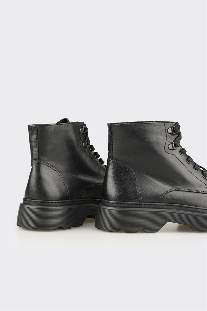 Siyah Deri Erkek Günlük Bot