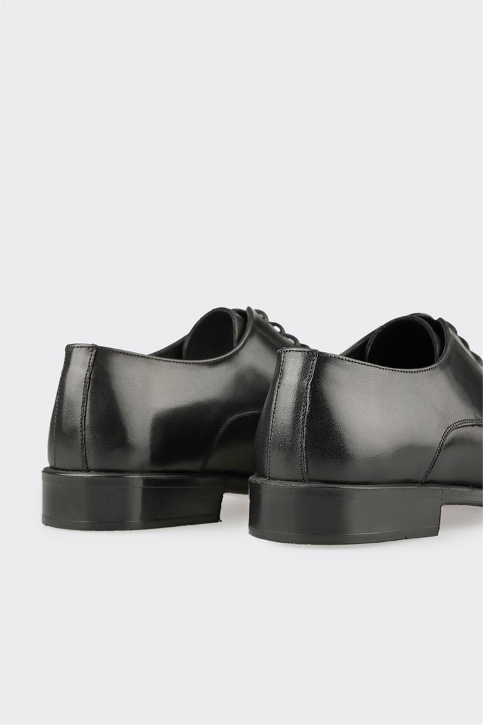 Siyah Deri Erkek Klasik Ayakkabı