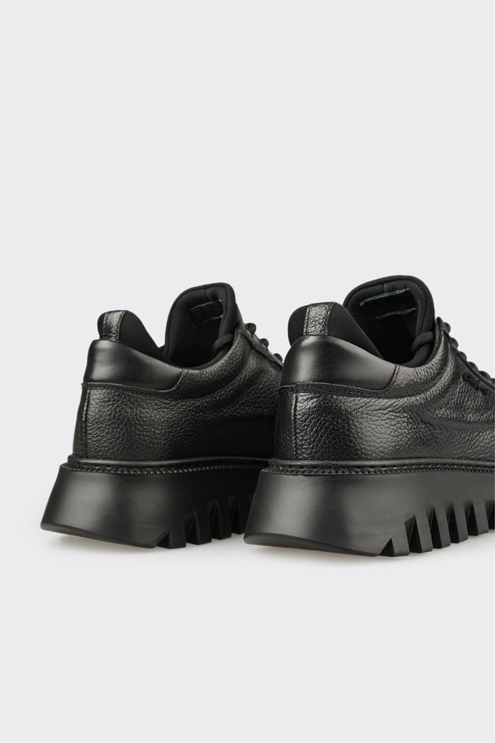 Siyah Deri Erkek Spor Ayakkabı